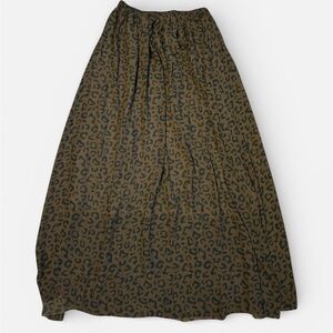 Rowdy Crowd Clothing Maxi Skirt – Like New, Size M